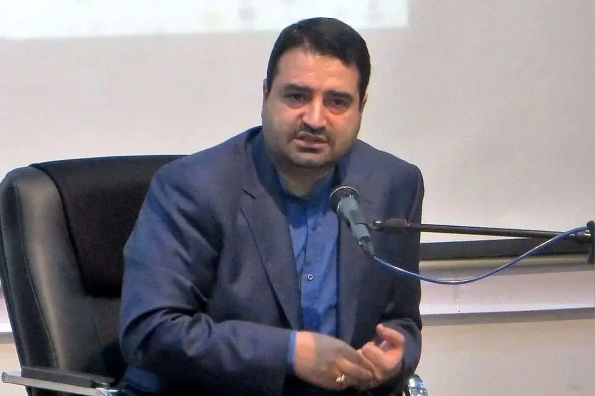 مومن‌نسب، خواستار قطع اینترنت بین‌المللی شد!