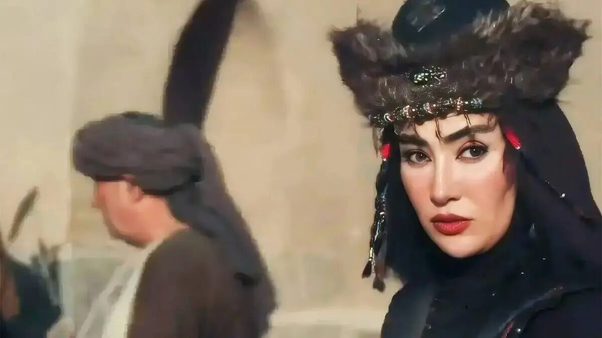 اقدام عجیب صدا و سیما/ کلاه‌گیس بهاره افشاری سانسور شد/ عکس
