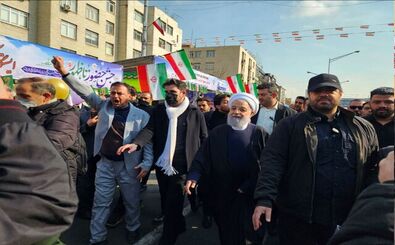 شعارهای توهین‌آمیز علیه حسن روحانی روز گذشته در راهپیمایی ۲۲ بهمن/ ویدئو
