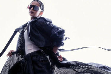 مشت بزن تا زنده بمانی!/ روایت دختری که تسلیم نشد