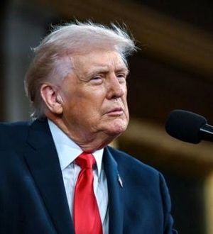 اصرار ترامپ بر خواسته نامشروعش: موشک‌های ایران به زودی به آمریکا می‌رسد!/ ویدئو 