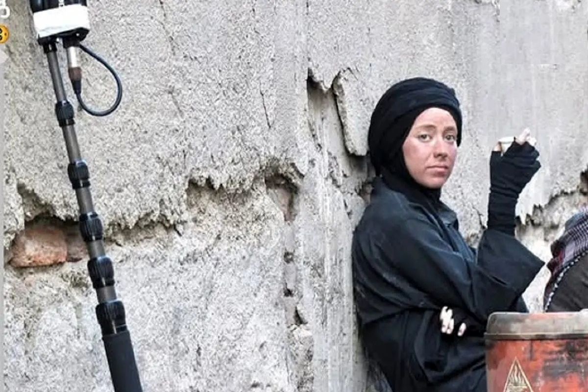  «الیزابت» 8 سال بعد سریال پایتخت 5 و در جنوب ایران/ عکس