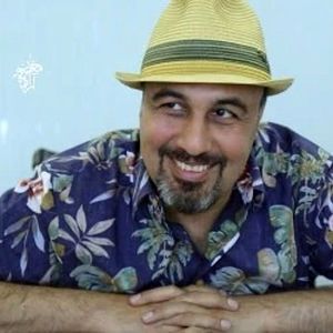 شوخی رضا عطاران با امیرحسین قیاسی در جشن حافظ/ ویدئو