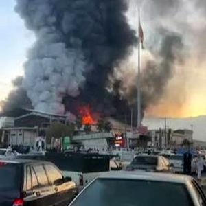 آتش سوزی در کارخانه شرکت کاله واقع در شهر آمل/ویدئو