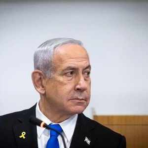 بدل نتانیاهو در یک نانوایی/ عکس