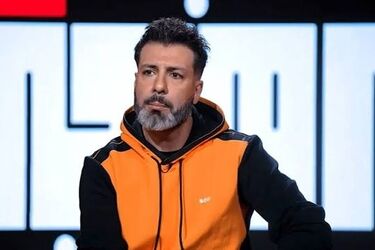 سیگار کشیدن مجید واشقانی وسط برنامه/ ویدئو