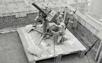 وقتی آمریکایی‌ها کنده‌های چوب و نهنگ را با زیردریایی دشمن اشتباه گرفتند