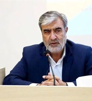 ابراهیم عزیزی: عراقچی هیچ مأموریتی در حوزه هسته‌ای در سفر به پاکستان ندارد