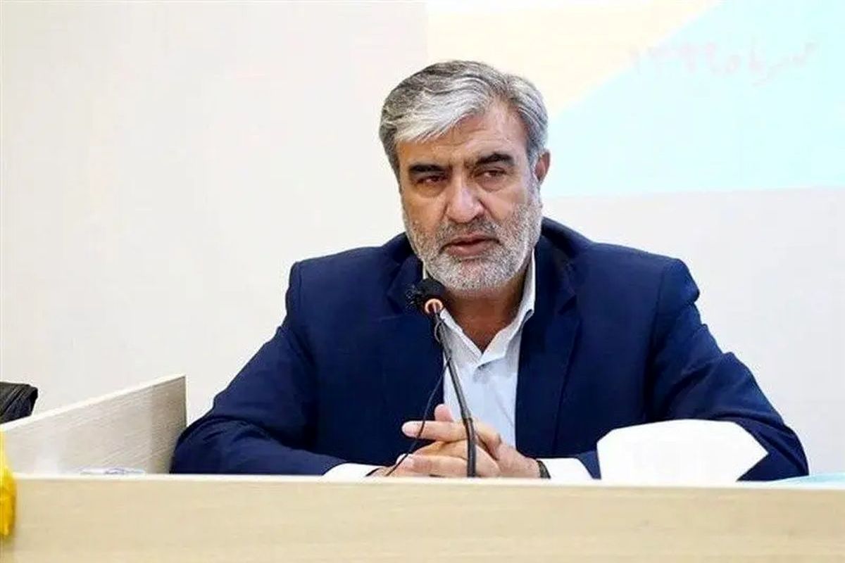 ابراهیم عزیزی: عراقچی هیچ مأموریتی در حوزه هسته‌ای در سفر به پاکستان ندارد