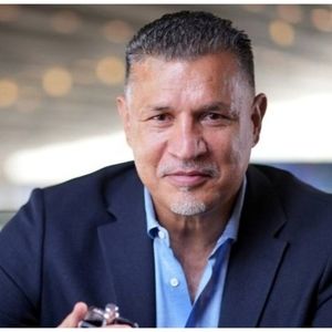 تصویر جنجالی علی دایی و ساسی مانکن