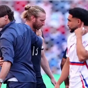 جشن شادی در صداوسیما به خاطر حذف آمریکا!/ ویدئو