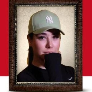 واکنش روزنامه دفتر رهبری به حواشی عکس شهید نیلوفر قلعه‌وند