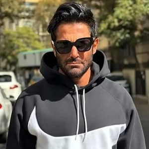 استوری معنادار رضا گلزار