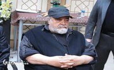 حضور هنرمندان در مراسم ختم مادر محمدرضا شریفی‌نیا/ ویدئو