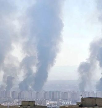 علت دود سیاه در آسمان پرند چه بود ؟/ ویدئو