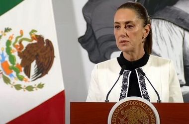 لحظات تعرض به خانم رئیس‌جمهور وسط خیابان!/ ویدئو