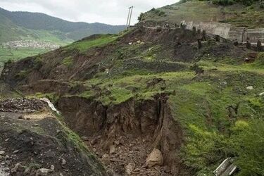 تصاویری از رانش شدید زمین در سوادکوه