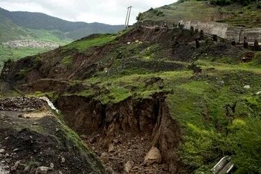تصاویری از رانش شدید زمین در سوادکوه