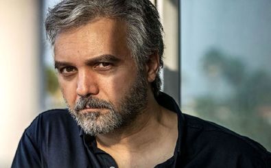 کامبیز دیرباز در کنار همسر و فرزندش در دهه 90/ عکس