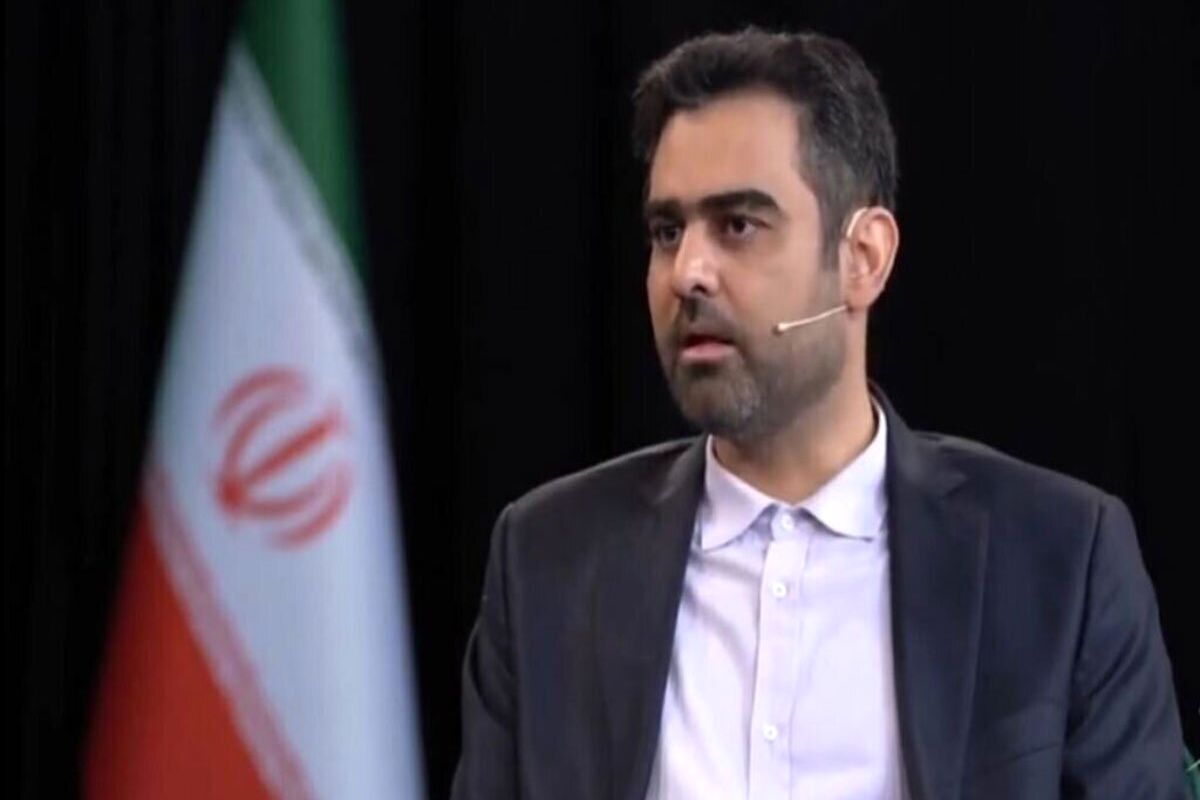 امیرحسین ثابتی علیه وزیر راه سند جدید رو کرد
