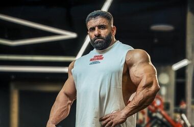 هادی چوپان خطاب به منتقدان: دلقک مجازی هستید