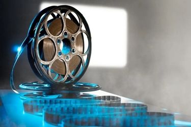 بلندقدترین بازیگر سینمای ایران در پشت صحنه