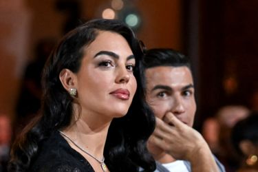 جشن تولد لوکس خواهر جورجینا در پنت هاوس رونالدو/ عکس