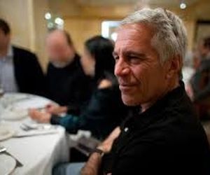 ماجرای اقامت جفری اپستین مجرم جنسی در عربستان