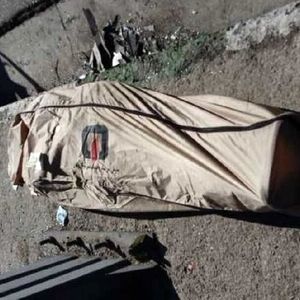 جسد سوخته در پژو در بیابان‌های کهریزک