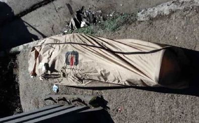 جسد سوخته در پژو در بیابان‌های کهریزک