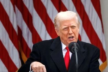 ترامپ، کشورهایی را  که با ایران تعامل تجاری دارند، تهدید کرد