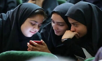 آوردن موبایل به مدارس آزاد شد؟