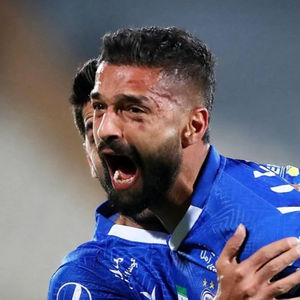 اخراج موقت سهرابیان از استقلال