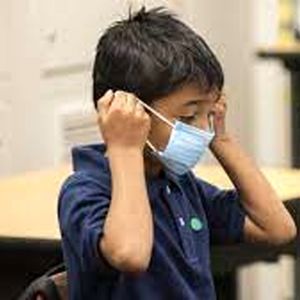 وزارت بهداشت: مدارس و دانشگاه‌های تهران را تعطیل کنید/ کمیته اضطرار: نه!