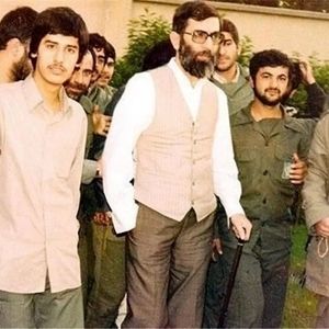 متن نخستین وصیت‌نامه آیت‌الله خامنه‌ای در ۲۴ سالگی