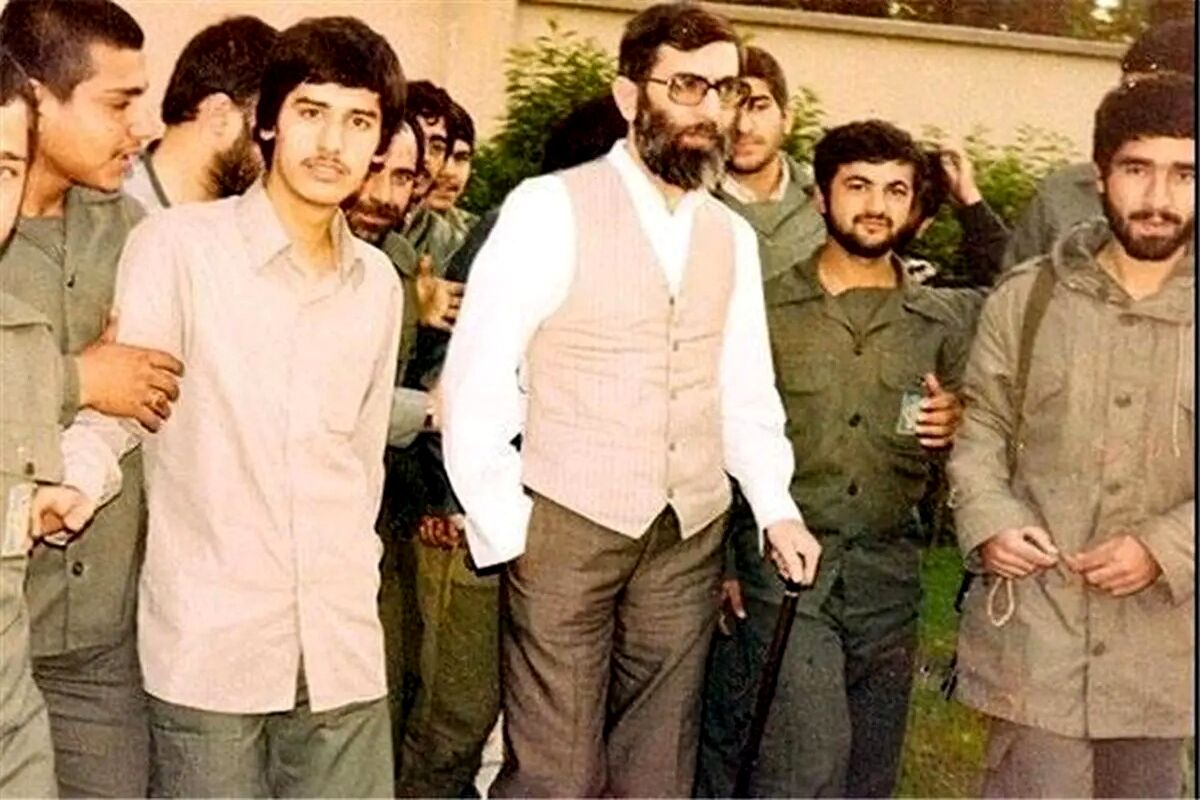 متن نخستین وصیت‌نامه آیت‌الله خامنه‌ای در ۲۴ سالگی