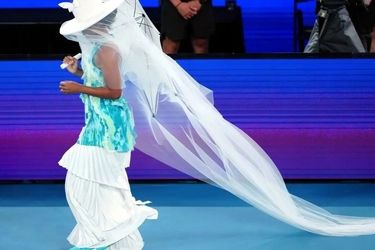 زنی که تنیس را سیاسی کرد/ داستان پرحاشیه نائومی اوساکا