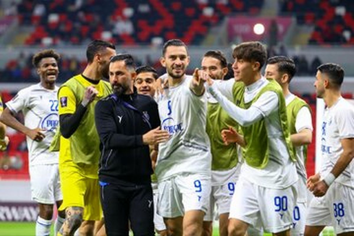 صعود آبی ها با سرمربی ایرانی؛ امضای سند حذف پرسپولیس در قطر
