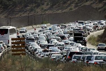 ترافیک سنگین در جاده‌های چالوس، هراز و فیروزکوه
