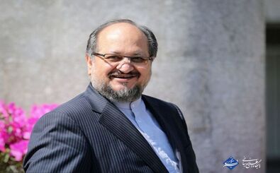 پسر محمد شریعتمداری خواننده شد!/ ویدئو