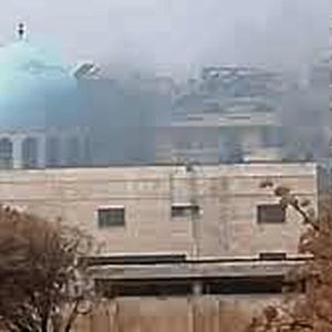 انفجار انتحاری در داخل مسجد امام علی (ع) در حمص/ عکس