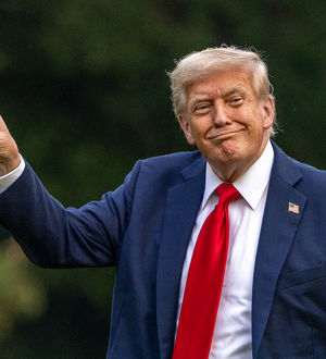 ترامپ: برای شنیدن درخواست ایران در مورد برداشتن تحریم ها آماده ام