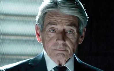 بازیگر سه‌گانه بتمن درگذشت