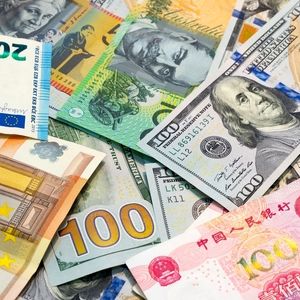 دلار یک کانال سقوط کرد