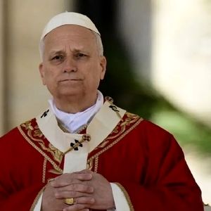 پاپ لئو دعوت ترامپ را رد کرد/ ترامپ، کاتولیک‌تر از پاپ شد! 