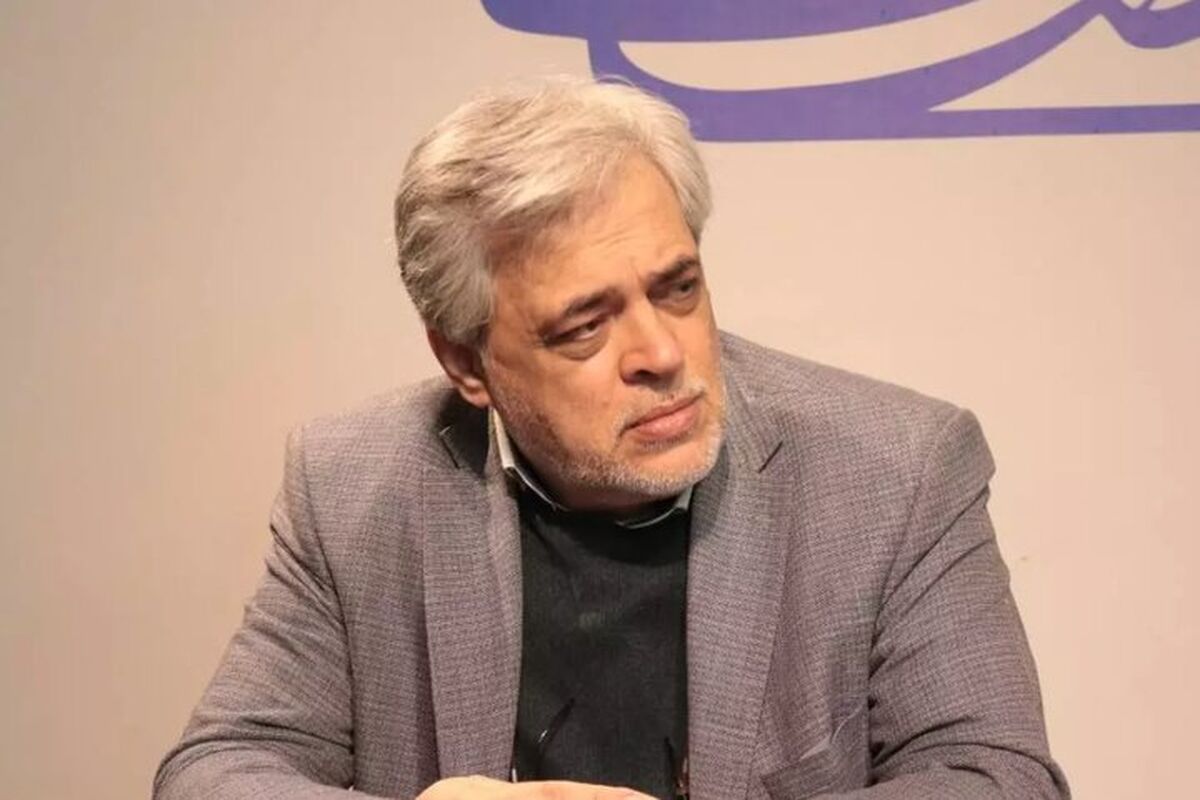 مهاجری: اگر نماینده ای گفت سیم کارت سفید ندارم، خودش را به کوچه علی‌چپ می‌زند