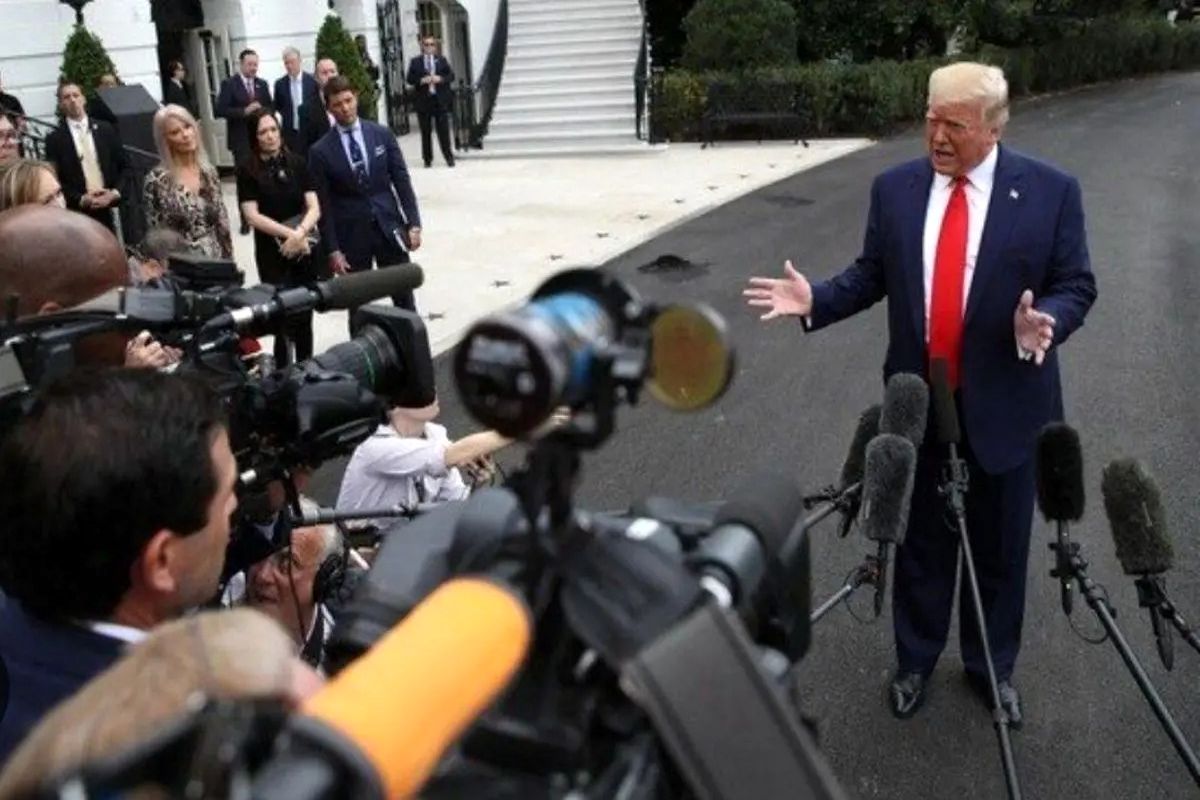 اولین واکنش ترامپ به مذاکرات عمان: خیلی خوب بود/ یک ناوگان دریایی عظیم به‌سوی آنها در حرکت است!