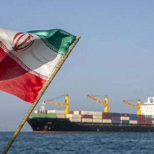 آمریکا فشار اقتصادی را تشدید کرد/ ایران به مرزهای زمینی پناه می‌برد؟