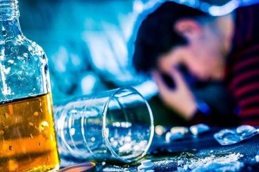 وزارت بهداشت: مصرف الکل جای تریاک را گرفت