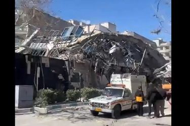 حمله به دبیرخانه مجمع تشخیص مصلحت نظام در میرداماد تهران/ ویدئو